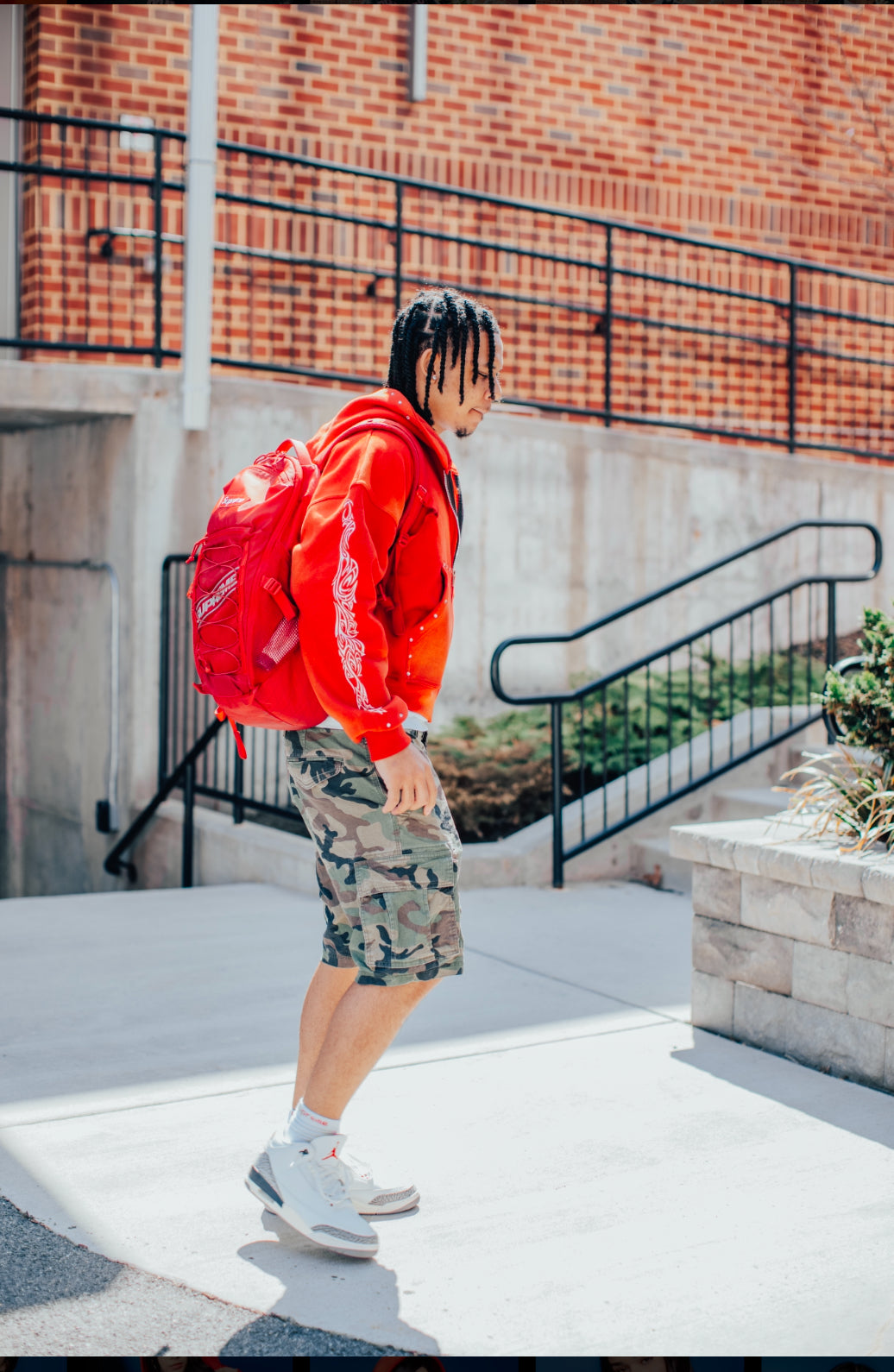 Peuramour Red Zip up Hoodie