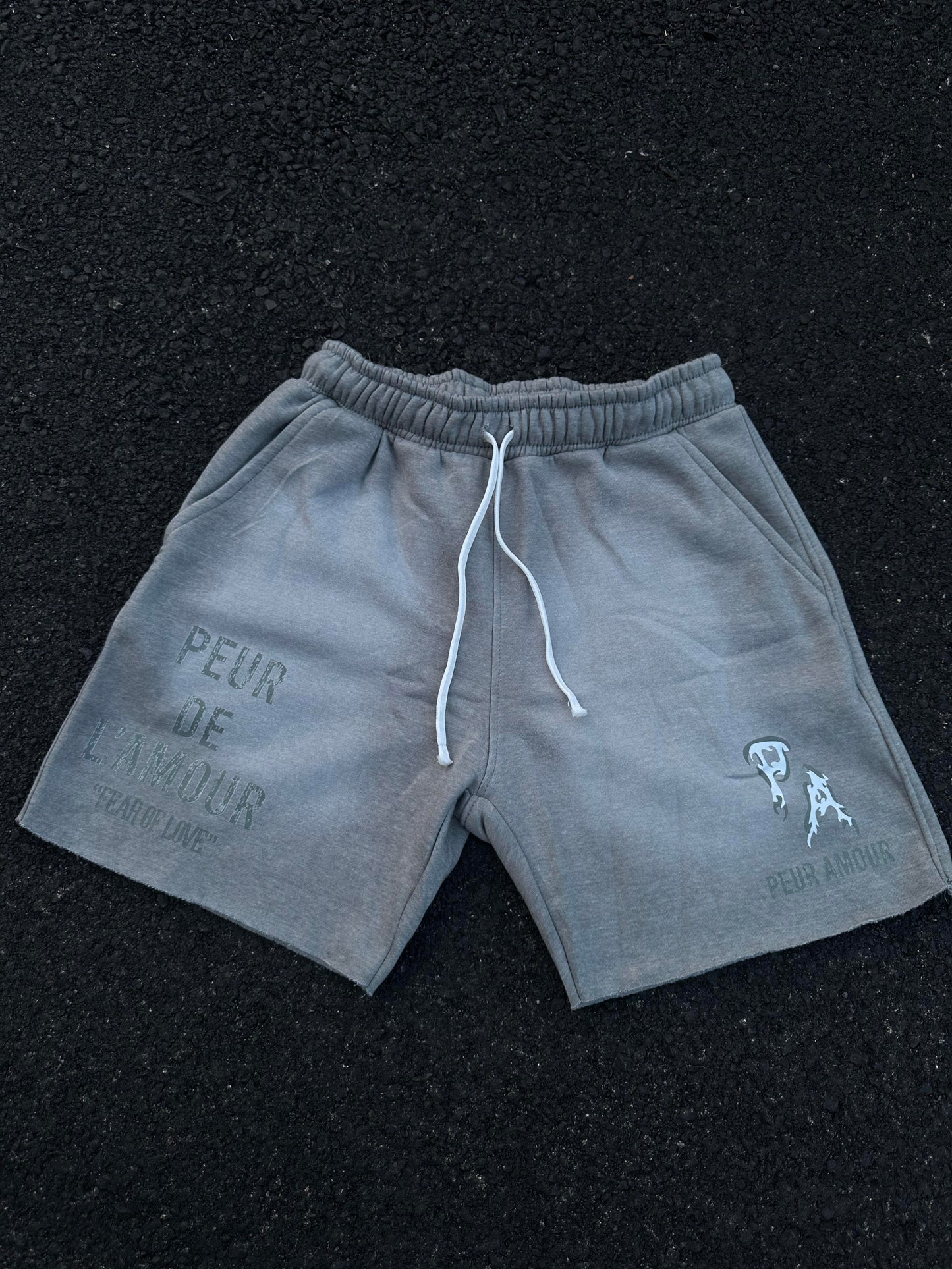 Peuramour Grey Shorts