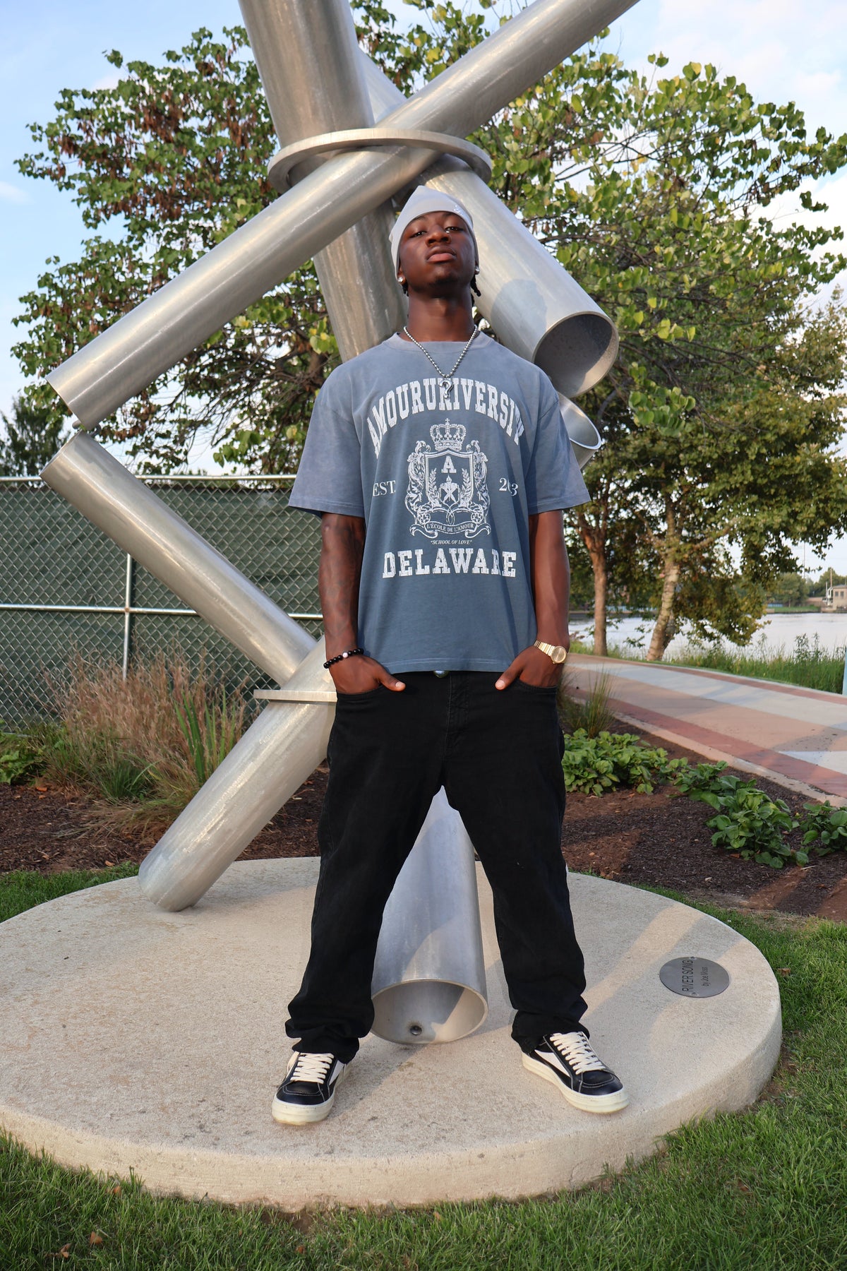 Amour University Sunfade T-Shirt
